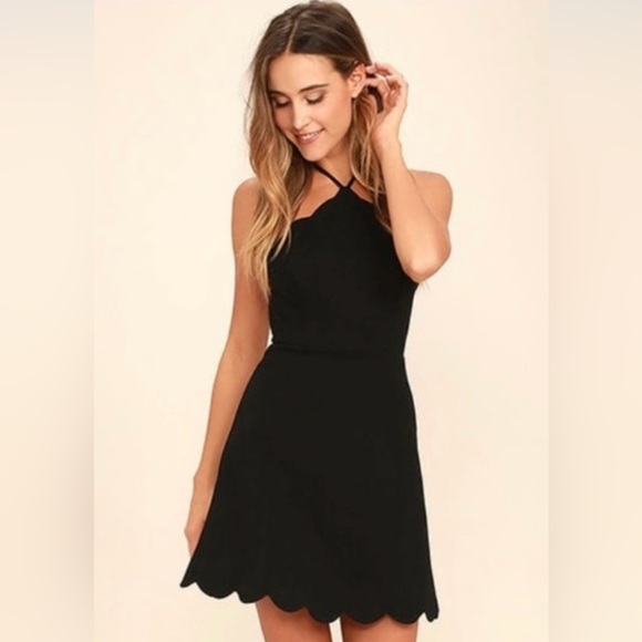 Lush Dresses & Skirts - Lush black mini scallopped dress size small